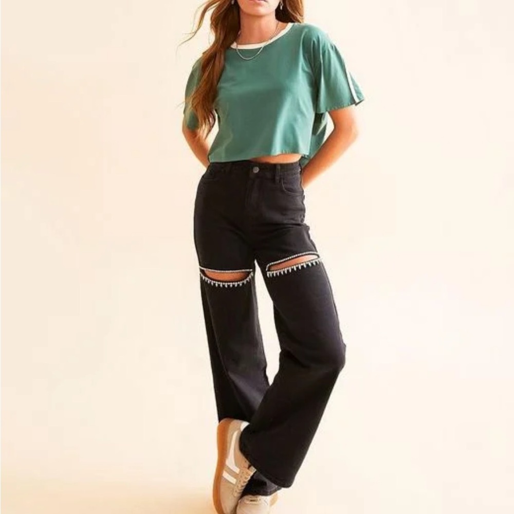 Black Wide-Leg Jeans with Decorative Knee Cutouts - Women